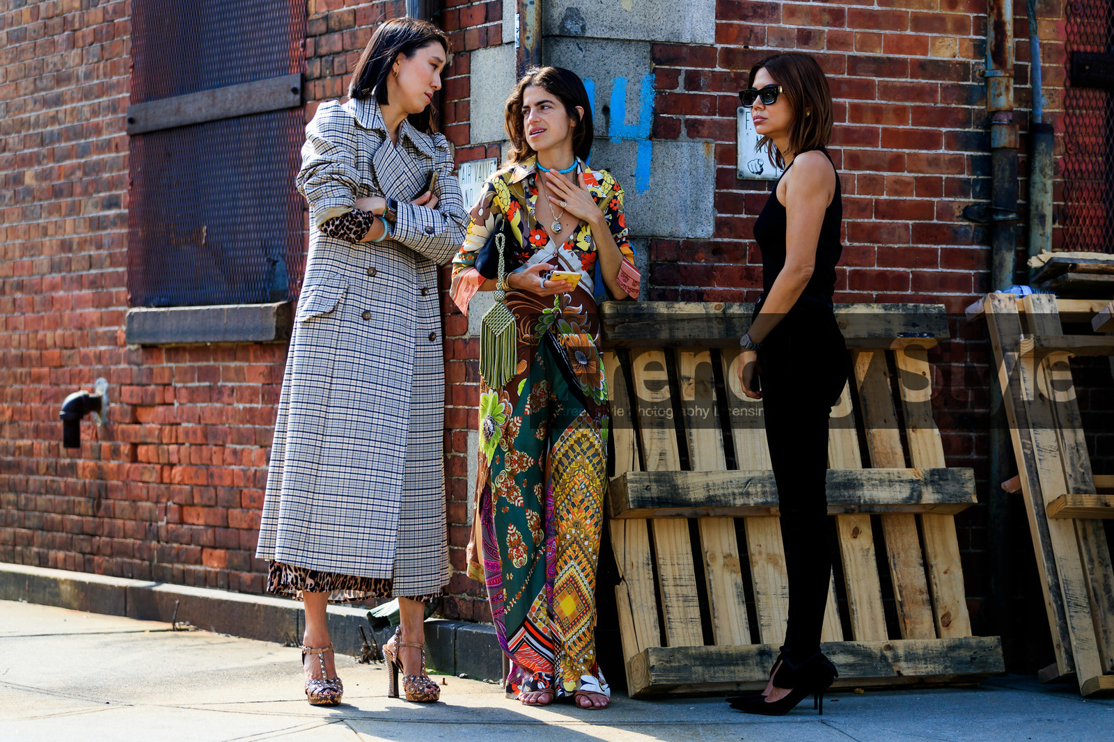 black bag, black pants, black shoes, black tank top, bracelet, checked, Christine Centenera, eva chen, floral, flowers, graphic dress, graphic jacket, graphic pants, graphic shoes, grey coat, high heels, leandra medine, leather bag, leather shoes, multicolor dress, multicolor pants, necklace, plaid, printed dress, printed jacket, printed pants, printed shoes, studs, sunglasses, trousers, street style, jonathan paciullo, FW, frenchystyle, fashion week, NEW YORK, NYFW, SPRING SUMMER 2020, SS 20, horizontal, atmosphere details, full length