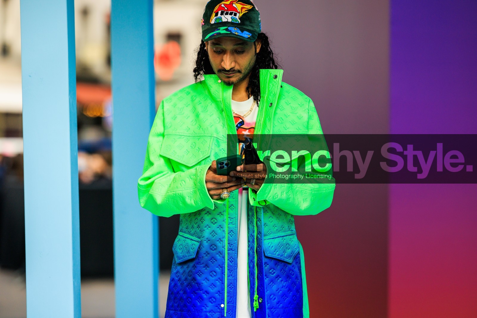 menswear, fashion week, frenchystyle, FW, jonathan paciullo, street style, PFW, PARIS, FALL WINTER 2022-2023, AUTUMN WINTER 2022-2023, FW 22-23, atmosphere details, detail, horizontal