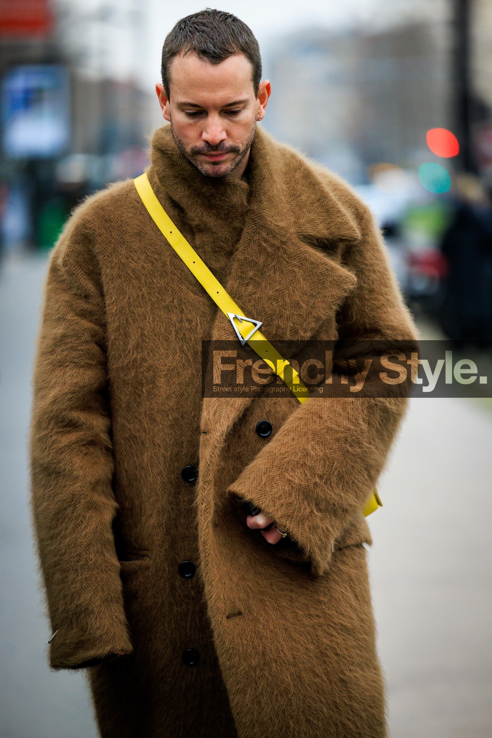 menswear, fashion week, frenchystyle, FW, jonathan paciullo, street style, PFW, PARIS, AUTUMN WINTER 2022-2023, FALL WINTER 2022-2023, FW 22-23, atmosphere details, detail, vertical