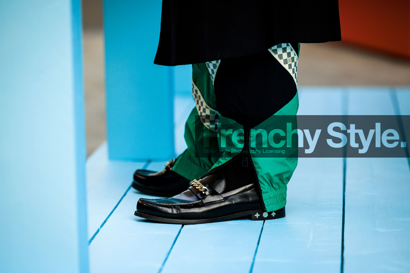 menswear, fashion week, frenchystyle, FW, jonathan paciullo, street style, PFW, PARIS, FALL WINTER 2022-2023, AUTUMN WINTER 2022-2023, FW 22-23, atmosphere details, detail, horizontal