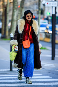 furry coat, red jumper, hermes bag, orange bag, crossbody bag, baggy jeans, trench coat, leather coat, printed shoes, multicolor shoes, sunglasses, fashion week, frenchystyle, FW, jonathan paciullo, street style, PFW, PARIS, menswear, AUTUMN WINTER 2022-2023, FALL WINTER 2022-2023, FW 22-23, full length, vertical