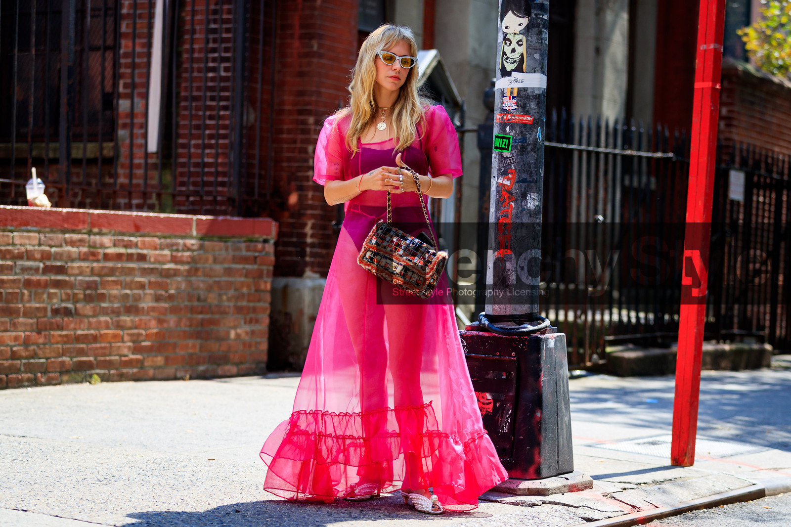 black bra, chanel handbag, courtney trop, embroidered bag, leather bag, leather shoes, pink dress, see through, sequined bag, sunglasses, white shoes, fashion week, frenchystyle, FW, jonathan paciullo, street style, NYFW, NEW YORK, SPRING SUMMER 2019, SS 19, atmosphere details, horizontal, full length