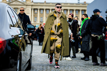 menswear, fashion week, frenchystyle, FW, jonathan paciullo, street style, PFW, PARIS, FALL WINTER 2022-2023, AUTUMN WINTER 2022-2023, FW 22-23, full length, horizontal