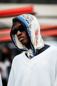 menswear, fashion week, frenchystyle, FW, jonathan paciullo, street style, PFW, PARIS, AUTUMN WINTER 2022-2023, FALL WINTER 2022-2023, FW 22-23, atmosphere details, detail, vertical