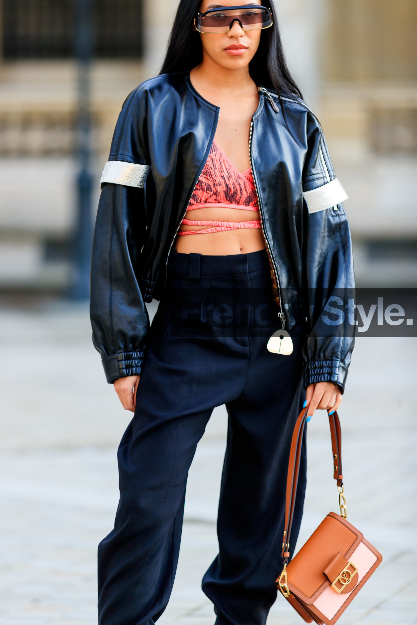 aleali may, black jacket, black pants, bra, camel bag, graphic bag, leather bag, leather jacket, louis vuitton, printed bag, sunglasses, trousers, PARIS, PFW, street style, jonathan paciullo, FW, frenchystyle, fashion week, AUTUMN WINTER 2019-2020, AW 19-20, FALL WINTER 2019-2020, FW 19-20, vertical, atmosphere details, detail
