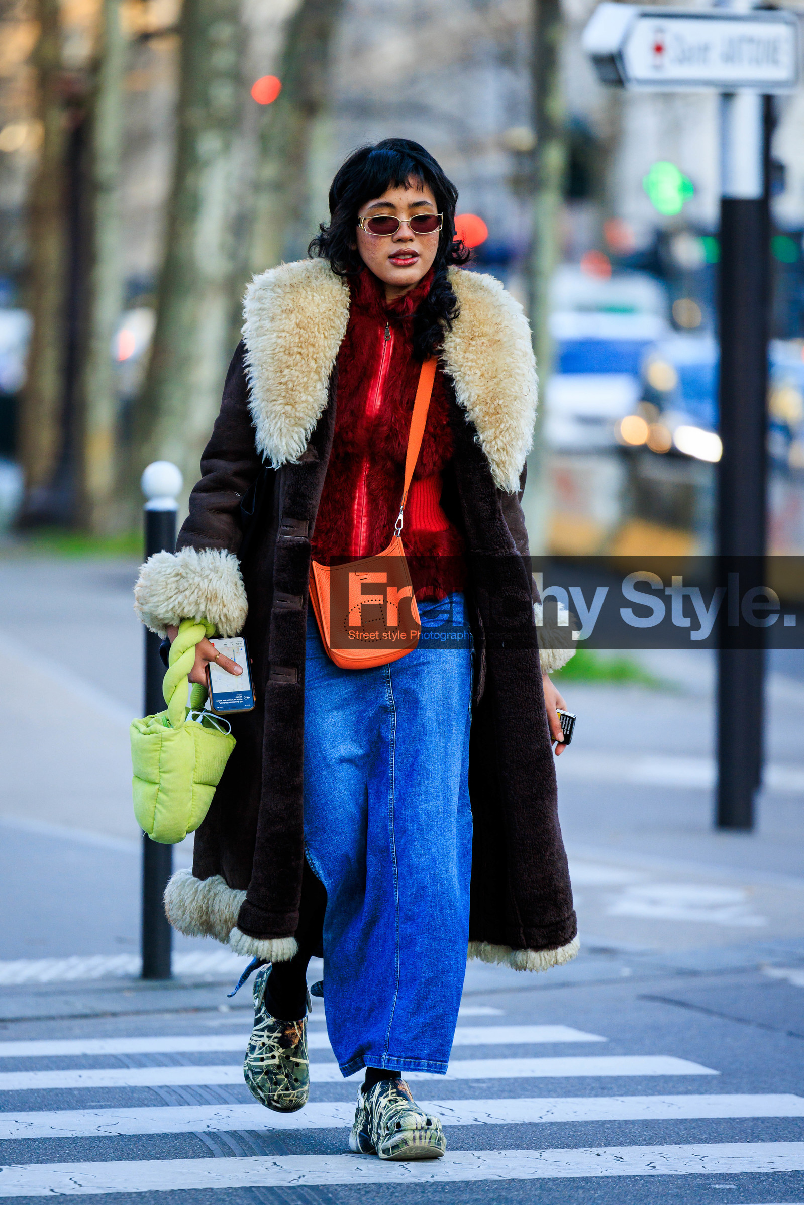 furry coat, red jumper, hermes bag, orange bag, crossbody bag, baggy jeans, trench coat, leather coat, printed shoes, multicolor shoes, sunglasses, fashion week, frenchystyle, FW, jonathan paciullo, street style, PFW, PARIS, menswear, AUTUMN WINTER 2022-2023, FALL WINTER 2022-2023, FW 22-23, full length, vertical