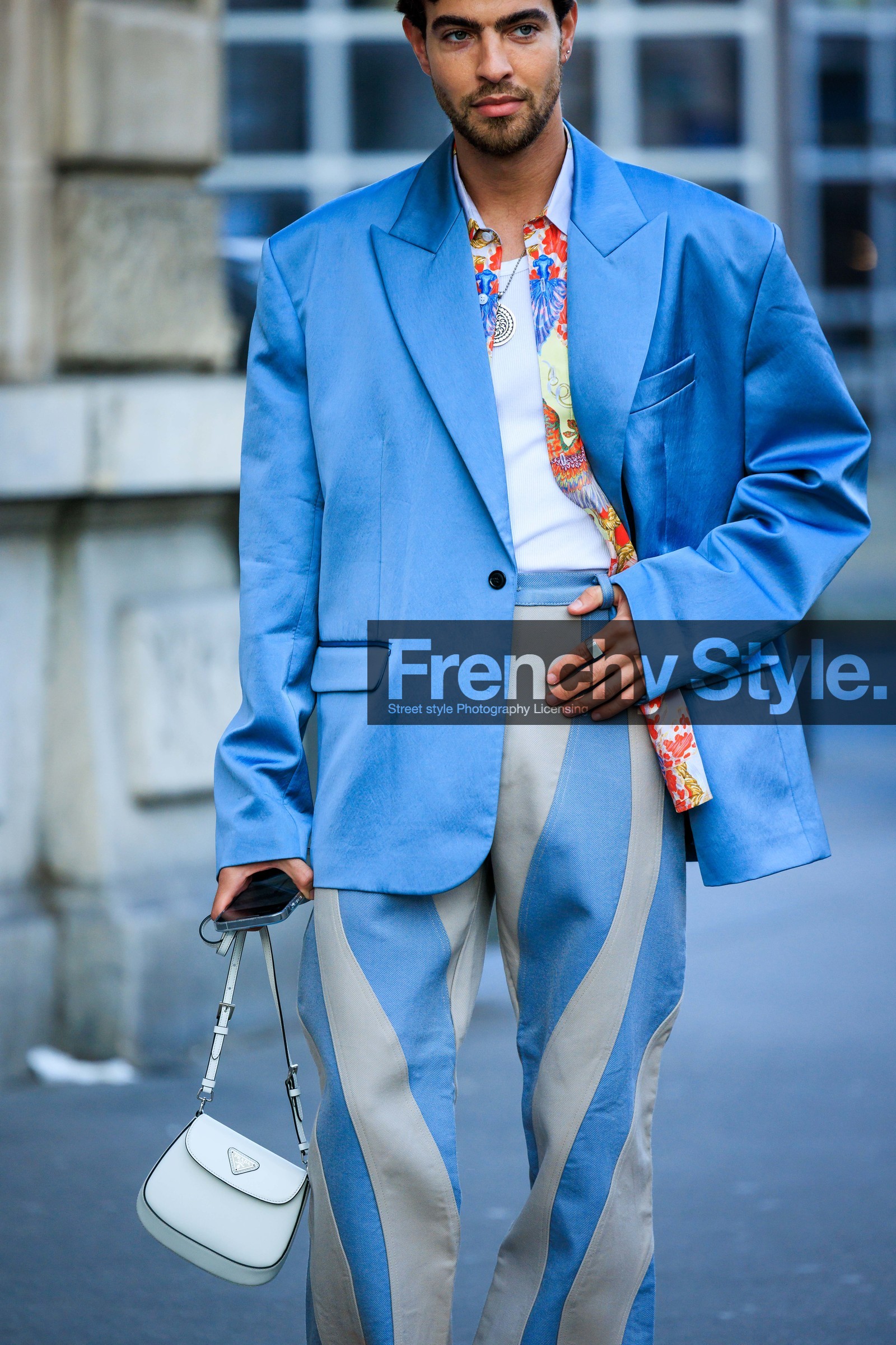 menswear, fashion week, frenchystyle, FW, jonathan paciullo, street style, PFW, PARIS, AUTUMN WINTER 2022-2023, FALL WINTER 2022-2023, FW 22-23, atmosphere details, detail, vertical