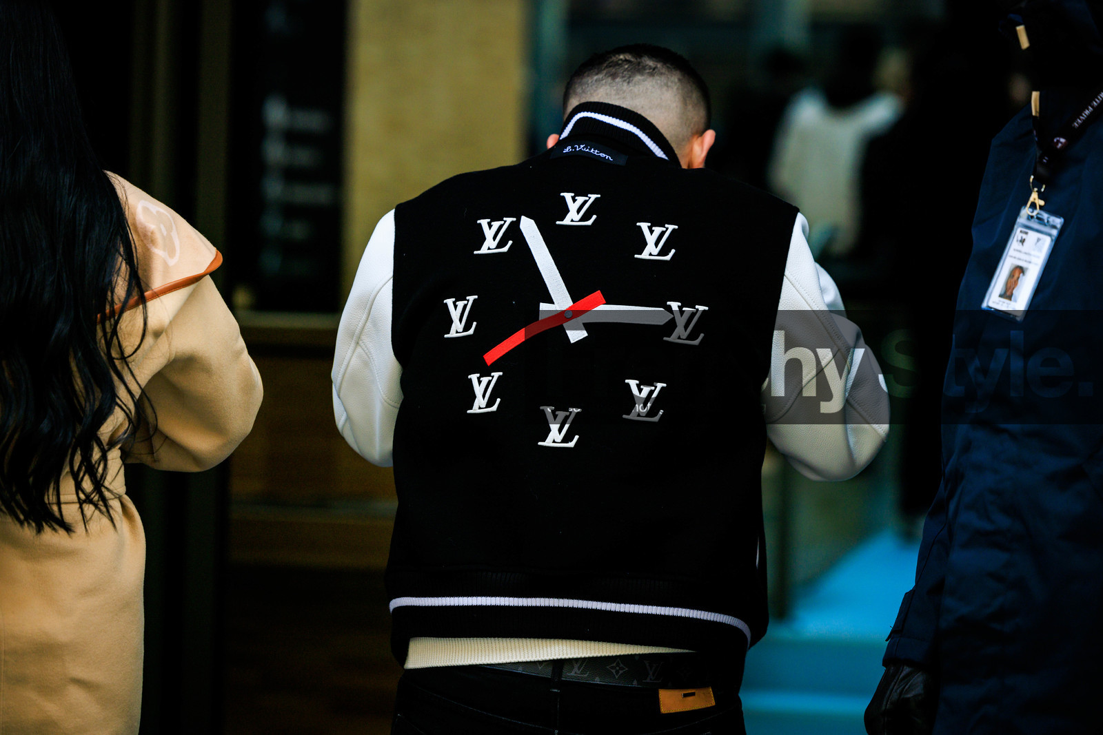 menswear, fashion week, frenchystyle, FW, jonathan paciullo, street style, PFW, PARIS, FALL WINTER 2022-2023, AUTUMN WINTER 2022-2023, FW 22-23, atmosphere details, detail, horizontal