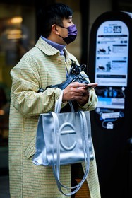 menswear, fashion week, frenchystyle, FW, jonathan paciullo, street style, PFW, PARIS, FALL WINTER 2022-2023, AUTUMN WINTER 2022-2023, FW 22-23, atmosphere details, detail, vertical