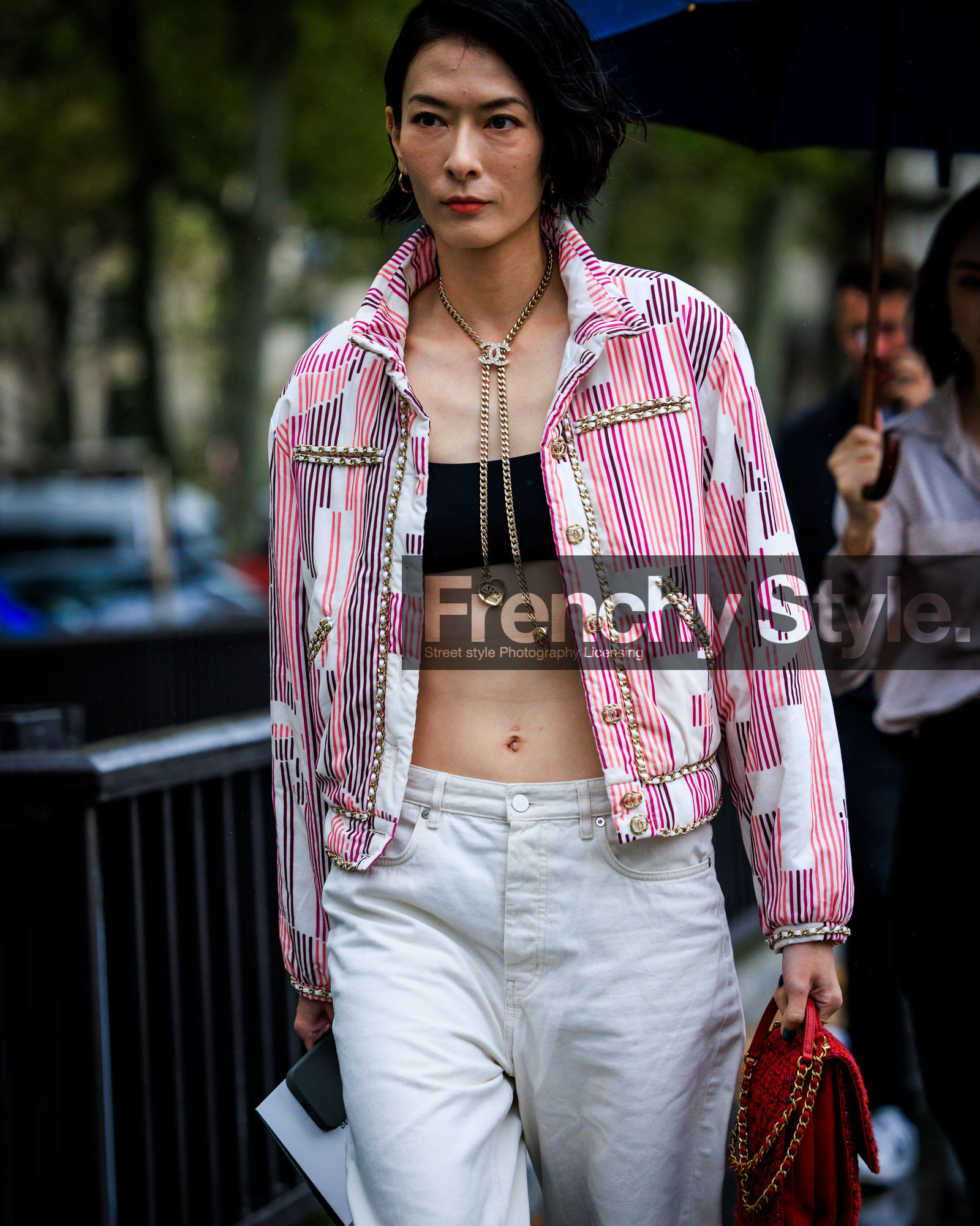 PARIS, PFW, fashion week, frenchystyle, FW, jonathan paciullo, street style, SPRING SUMMER 2024, SS 24, vertical, atmosphere details, detail