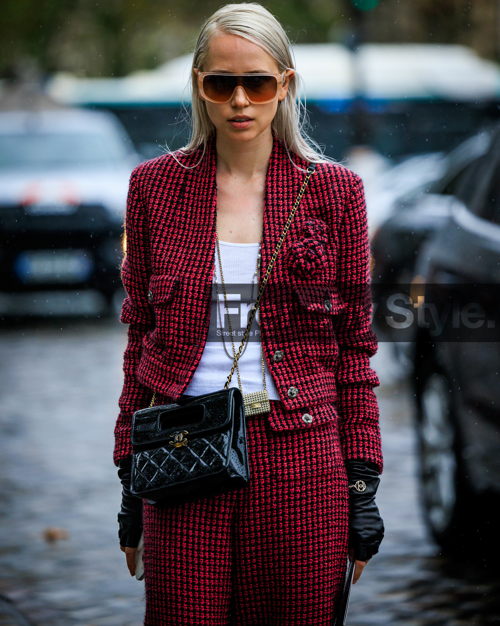 PARIS, PFW, fashion week, frenchystyle, FW, jonathan paciullo, street style, SPRING SUMMER 2024, SS 24, vertical, atmosphere details, detail