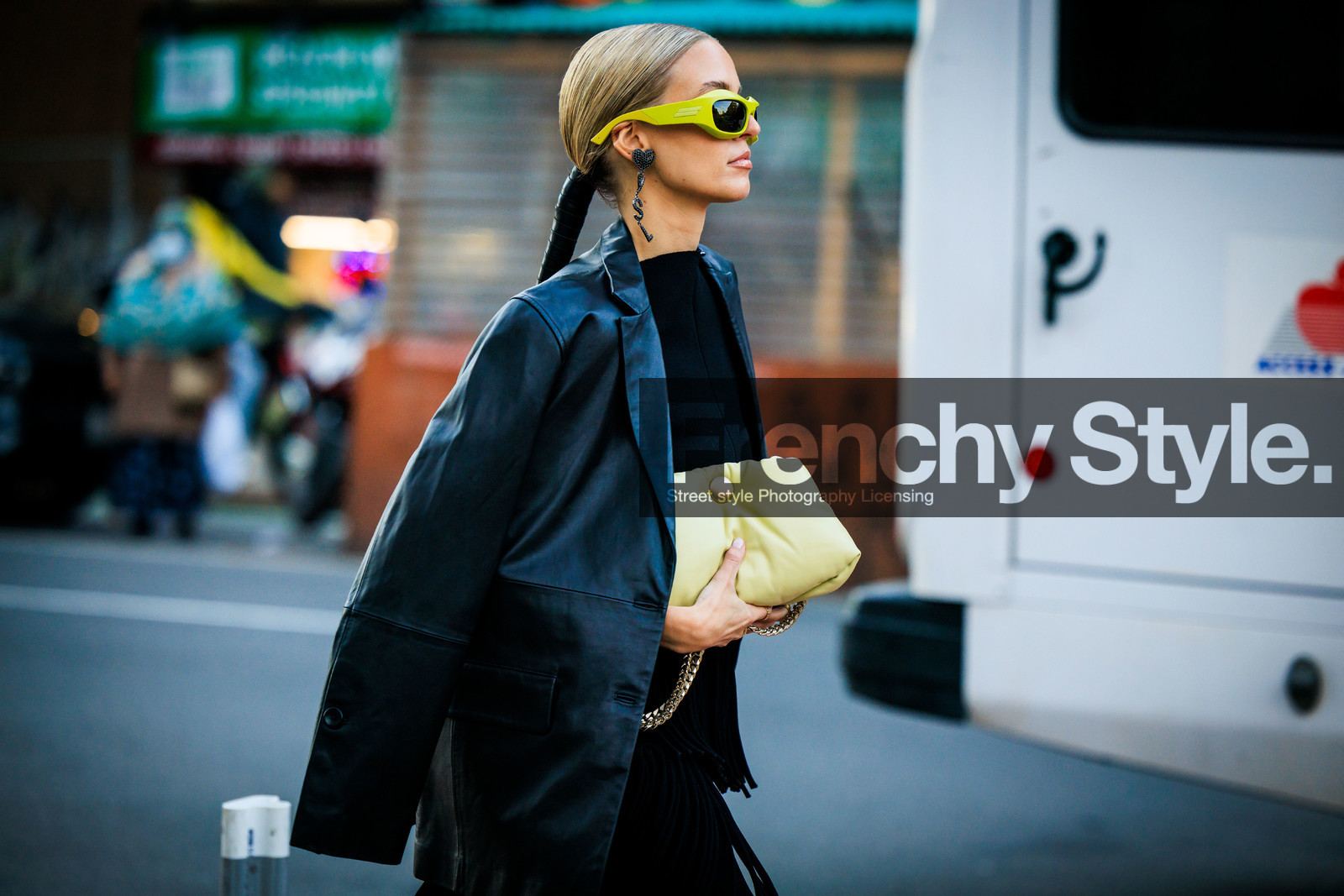 saint laurent logo earrings, puffy green pouch, green sunglasses, black leather jacket, details, hairstyle, leonie hanne, fashion week, frenchystyle, FW, jonathan paciullo, street style, NYFW, NEW YORK, AUTUMN WINTER 2022-2023, FALL WINTER 2022_2023, FW 22-23, atmosphere details, horizontal