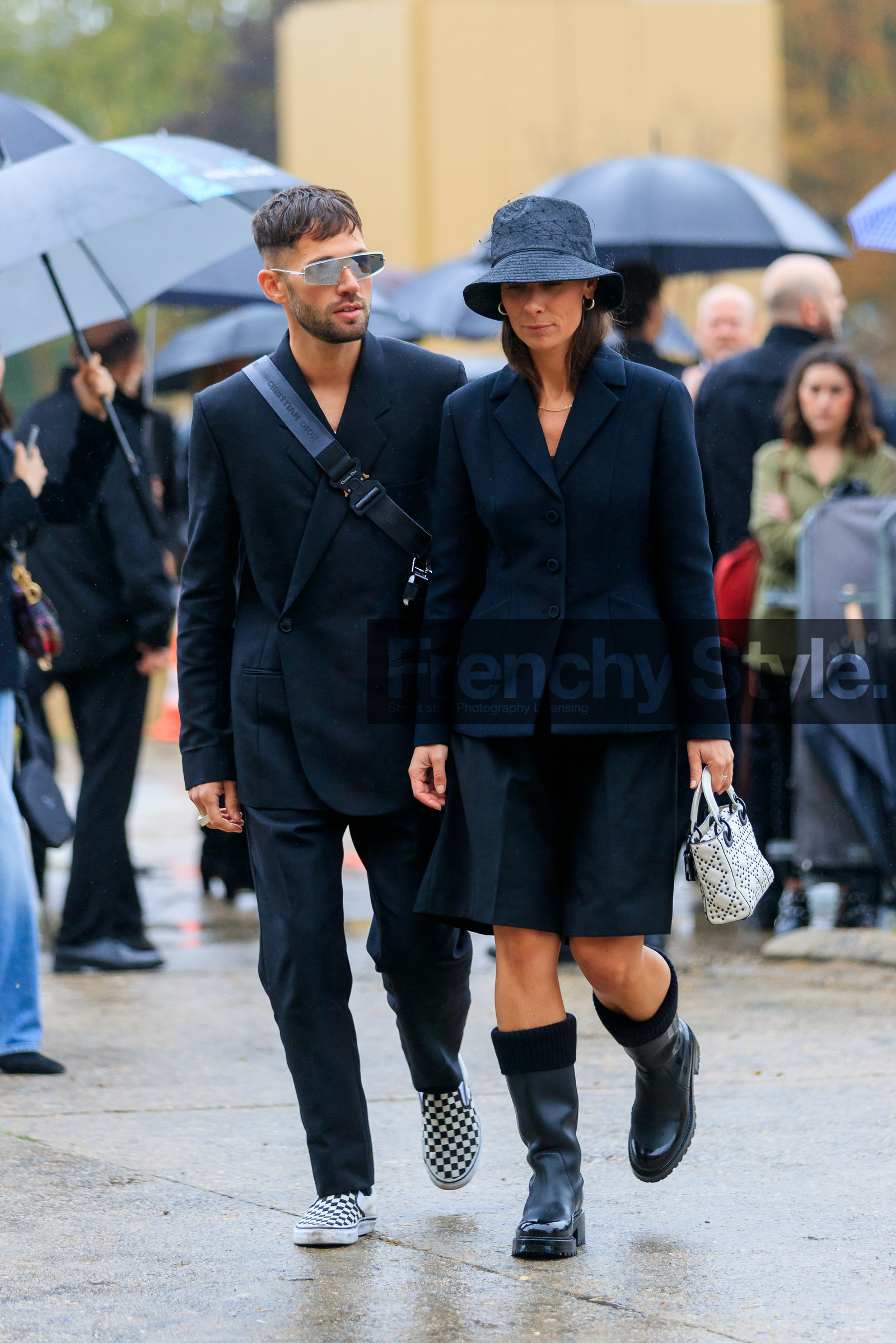 alice & j.s, alice barbier, JS roques, black total look, black jacket, black skirt, black pants, black leather boots, tulle hat, white leather bag, hand bag, lady dior bag, dior bag, dior boots, dior hat, dior jacket, dior pants, dior skirt, dior strap bag, white sunglasses, futurist shape sunglasses, studs details bag, mid long skirt, fashion week, frenchystyle, FW, jonathan paciullo, street style, SPRING SUMMER 2020, SS 20, PFW, PARIS, vertical, full length