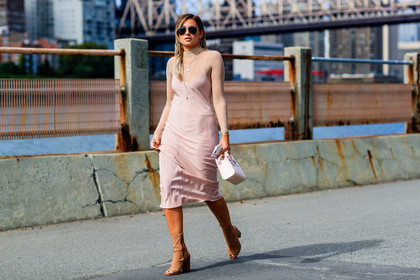 atmosphere details, brown boots, danielle bernstein, fashion week, frenchystyle, full length, FW, high heels, horizontal, jonathan paciullo, leather bag, mini bag, NEW YORK, NYFW, pink bag, pink dress, SPRING SUMMER 2017, SS 17, street style, suede shoes, sunglasses, woman