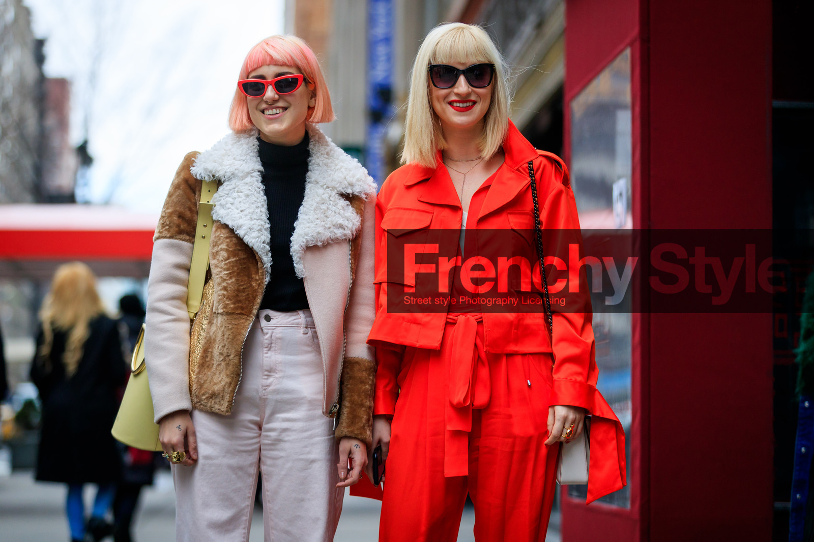 black sweater, denim pants, dyed hair, jeans, leather bag, pink hair, red jacket, red pants, shearling, sunglasses, trousers, white denim, yellow bag, street style, jonathan paciullo, FW, frenchystyle, fashion week, NYFW, NEW YORK, AUTUMN WINTER 2018-2019, AW 18-19, FALL WINTER 2018-2019, FW 18-19, atmosphere details, horizontal, detail