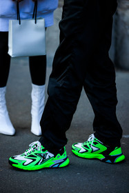 menswear, fashion week, frenchystyle, FW, jonathan paciullo, street style, PFW, PARIS, AUTUMN WINTER 2022-2023, FALL WINTER 2022-2023, FW 22-23, atmosphere details, detail, vertical