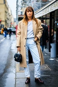 beige coat, grey jumper, light jeans, burgundy mocassins, black handbag, chanel bag, leather bag, watch, long earrings, casual look, fashion week, frenchystyle, FW, jonathan paciullo, street style, PFW, PARIS, menswear, AUTUMN WINTER 2022-2023, FALL WINTER 2022-2023, FW 22-23, full length, vertical