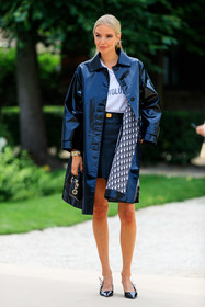 dior bag, dior earrings, dior belt, dior jacket, dior skirt, dior t-shirt, dior total look, dior trench coat, dior shoes, lady dior bag, mini bag, quilted bag, black leather bag, black bag, hand bag, black leather skirt, black leather belt, mini skirt, white t-shirt, letter printed t-shirt, vinyl coat, vinyl trenchcoat, logo all over, logo printed coat, logo printed trench-coat, black pumps, kitten heels pump, varnished shoes, golden ring, golden bracelet, cartier bracelet, cartier clou bracelet, strassed earrings, initials earrings, pearl earrings, monogrammed jacket, monogrammed trench coat, leonie hanne, fashion week, frenchystyle, FW, jonathan paciullo, street style, PFW, PARIS, AUTUMN WINTER 2021-2022, FALL WINTER 2021-2022, FW 21-22, vertical, full length