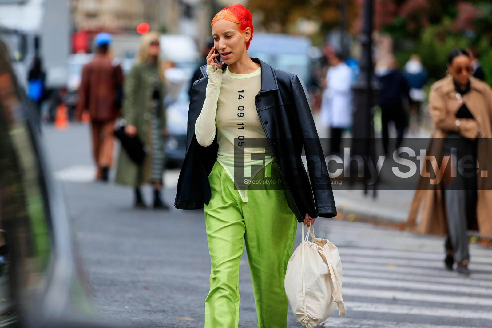 dyed hair, dyed eyebrows, red hair, orange hair, black leather jacket, neon green pants, loose pants, light yellow top, sheer top, fashion week, frenchystyle, FW, jonathan paciullo, street style, SPRING SUMMER 2020, SS 20, PFW, PARIS, horizontal, atmosphere details, detail