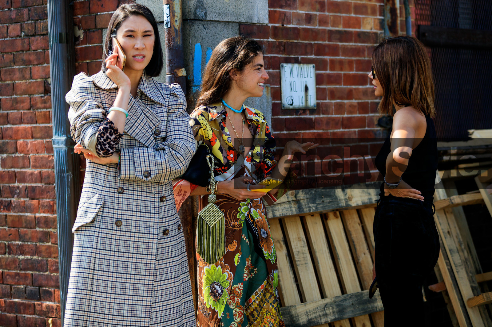 black bag, black pants, black tank top, bracelet, checked, Christine Centenera, eva chen, floral, flowers, graphic dress, graphic jacket, graphic pants, graphic shoes, grey coat, leandra medine, leather bag, leather shoes, multicolor dress, multicolor pants, necklace, plaid, printed dress, printed jacket, printed pants, printed shoes, sunglasses, trousers, street style, jonathan paciullo, FW, frenchystyle, fashion week, NEW YORK, NYFW, SPRING SUMMER 2020, SS 20, horizontal, atmosphere details, detail