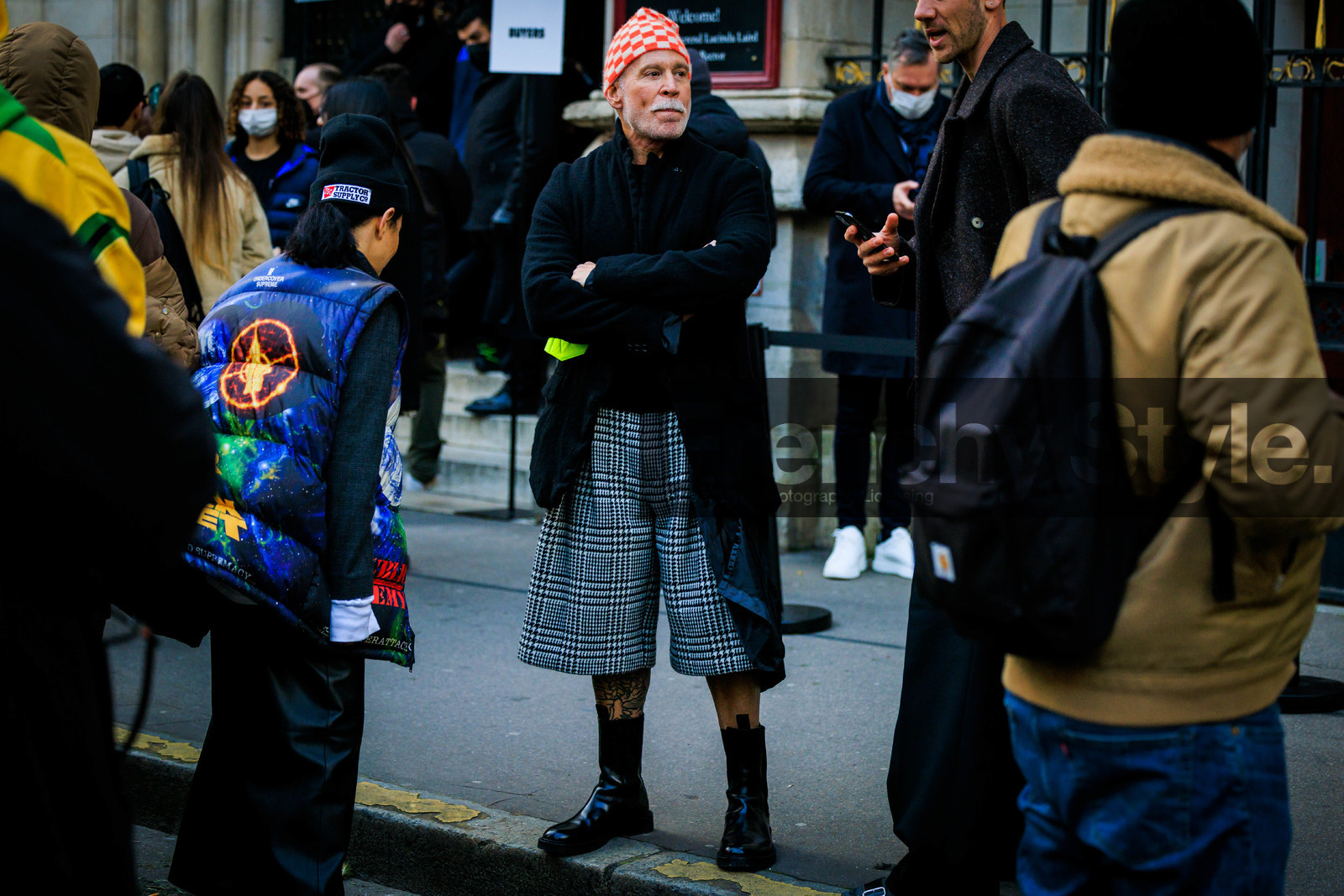 menswear, fashion week, frenchystyle, FW, jonathan paciullo, street style, PFW, PARIS, FALL WINTER 2022-2023, AUTUMN WINTER 2022-2023, FW 22-23, atmosphere details, detail, horizontal