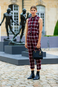 red jacket, red pants, carrot pants, sleeveless jacket, jacket shirt, black leather bag, quilted bag, hand bag, lady dior bag, dior bag, dior jacket, dior pants, dior shirt, black leather boots, flat boots, chelsea boots, animal printed boots, veronika heilbrunner, fashion week, frenchystyle, FW, jonathan paciullo, street style, PFW, PARIS, AUTUMN WINTER 2021-2022, FALL WINTER 2021-2022, FW 21-22, vertical, full length