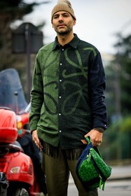 menswear, fashion week, frenchystyle, FW, jonathan paciullo, street style, PFW, PARIS, FALL WINTER 2022-2023, AUTUMN WINTER 2022-2023, FW 22-23, atmosphere details, detail, vertical