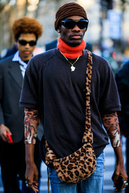 menswear, fashion week, frenchystyle, FW, jonathan paciullo, street style, PFW, PARIS, AUTUMN WINTER 2022-2023, FALL WINTER 2022-2023, FW 22-23, atmosphere details, detail, vertical
