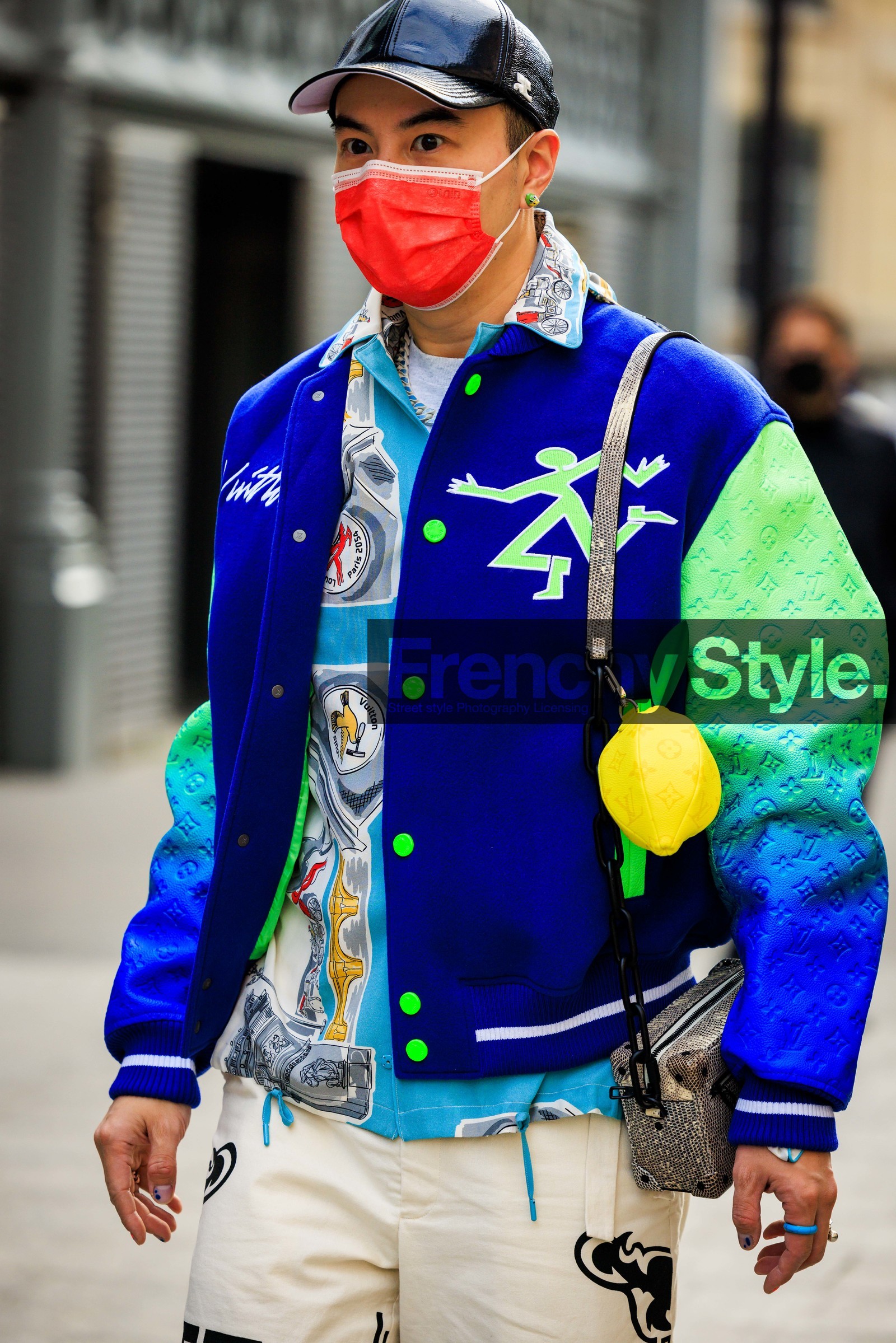 menswear, fashion week, frenchystyle, FW, jonathan paciullo, street style, PFW, PARIS, FALL WINTER 2022-2023, AUTUMN WINTER 2022-2023, FW 22-23, atmosphere details, detail, vertical