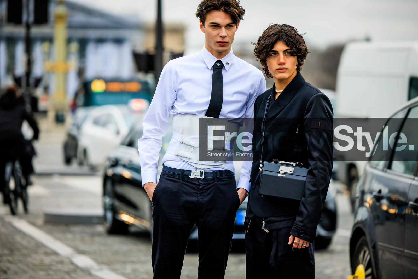 menswear, fashion week, frenchystyle, FW, jonathan paciullo, street style, PFW, PARIS, FALL WINTER 2022-2023, AUTUMN WINTER 2022-2023, FW 22-23, atmosphere details, detail, horizontal