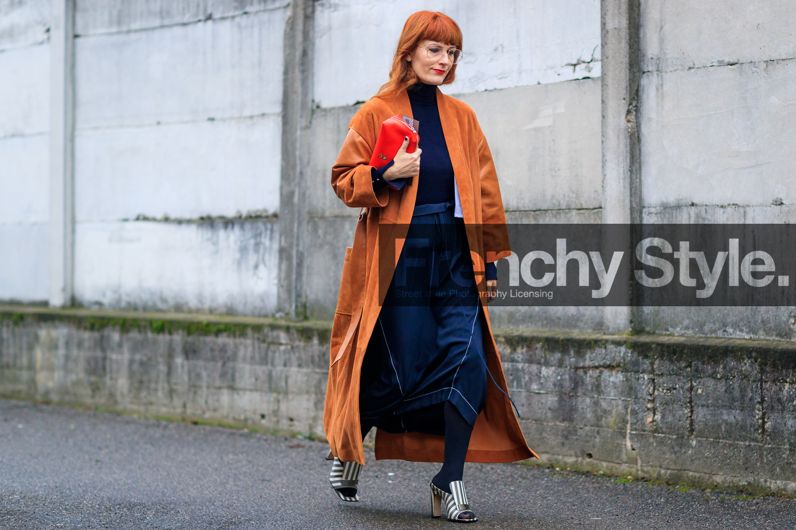 atmosphere details, AUTUMN WINTER 2017-2018, AW 17-18, blue pants, FALL WINTER 2017-2018, fashion week, frenchystyle, full length, FW, FW 17-18, graphic shoes, high heels, horizontal, jonathan paciullo, leather bag, leather coat, leather shoes, MFW, MILAN, navy sweater, orange coat, red bag, red head, sara moschini, street style, striped sandals, wide pants