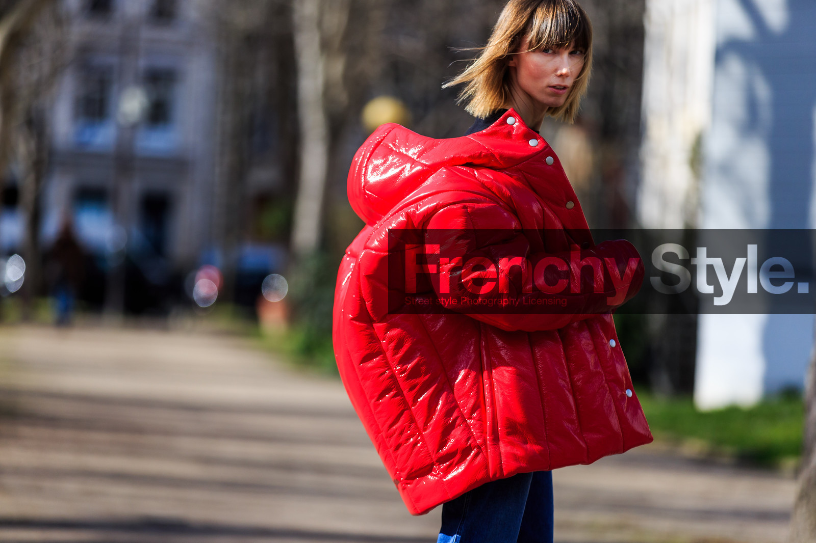 anya ziourova, atmosphere details, AUTUMN WINTER 2016-2017, AW 16-17, detail, down jacket, FALL WINTER 2016-2017, fashion week, frenchystyle, FW, FW 16-17, horizontal, jonathan paciullo, oversize, PARIS, PFW, red coat, red jacket, street style