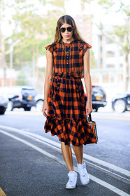 checked dress, embroidered bag, fashion week, frenchystyle, full length, FW, graphic dress, jonathan paciullo, leather bag, leather shoes, NEW YORK, NYFW, orange bag, orange dress, plaid, printed dress, SPRING SUMMER 2018, SS 18, street style, sunglasses, veronika heilbrunner, vertical, white sneakers