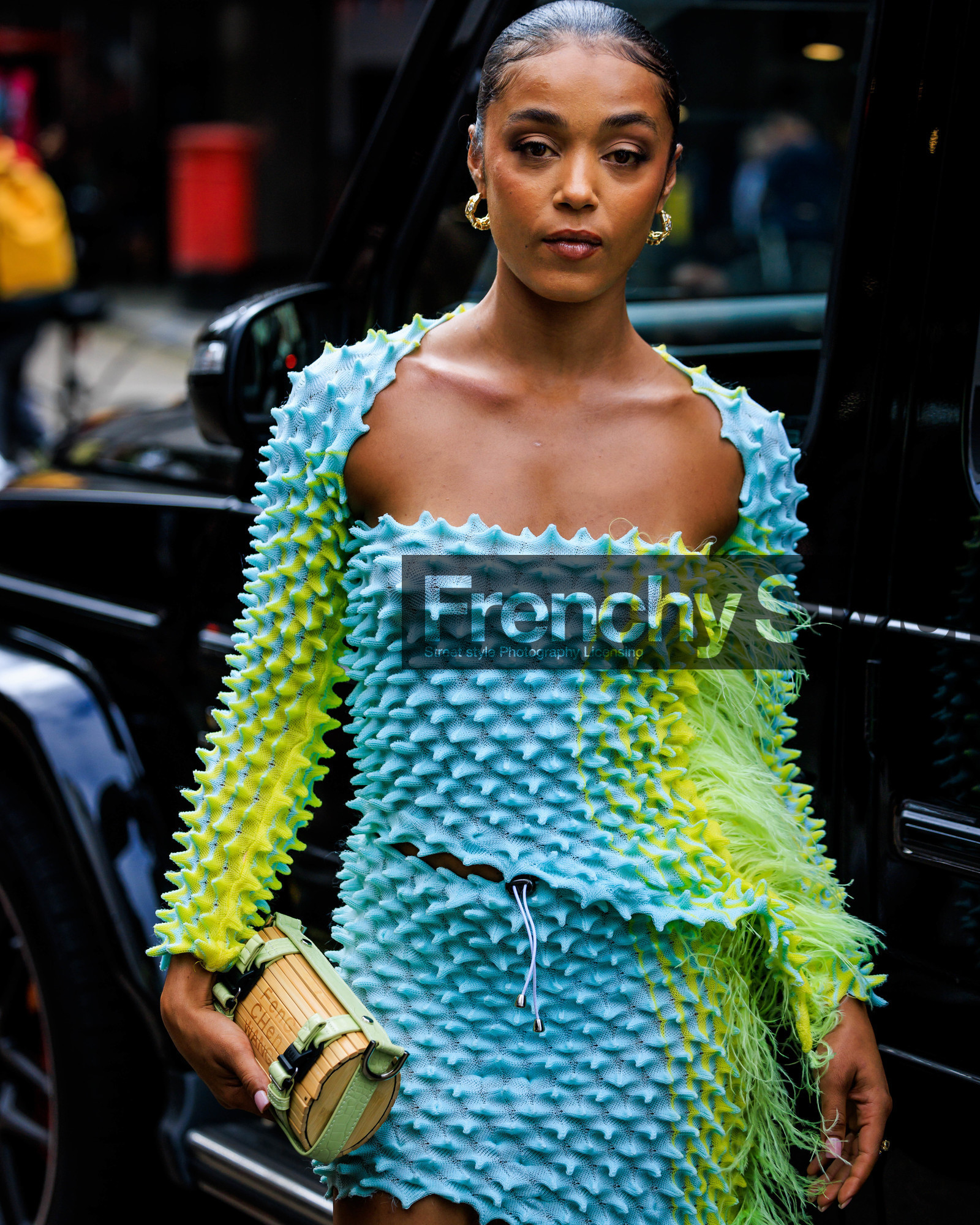 fashion week, frenchystyle, FW, jonathan paciullo, street style, LFW, LONDON, atmosphere details, detail, SPRING SUMMER 2024, SS 24