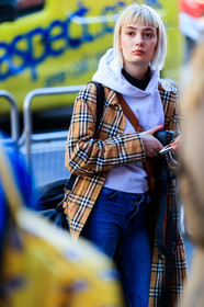 beige jacket, blue denim, burberry, checked, denim pants, graphic jacket, hoodie, jeans, plaid, printed jacket, tartan, trousers, white sweater, fashion week, frenchystyle, FW, jonathan paciullo, street style, LFW, LONDON, AUTUMN WINTER 2019-2020, AW 19-20, FW 19-20, FALL WINTER 2019-2020, vertical, atmosphere details, detail