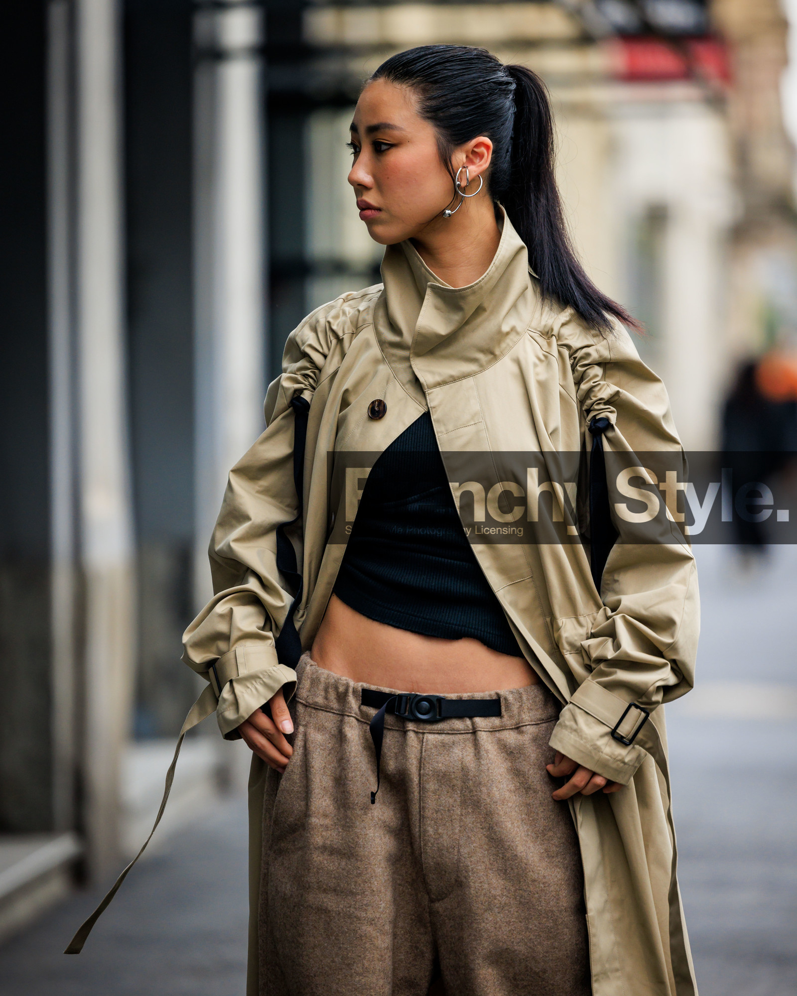 fashion week, frenchystyle, FW, jonathan paciullo, street style, MFW, MILAN, SPRING SUMMER 2024, SS 24, vertical, atmosphere details, detail