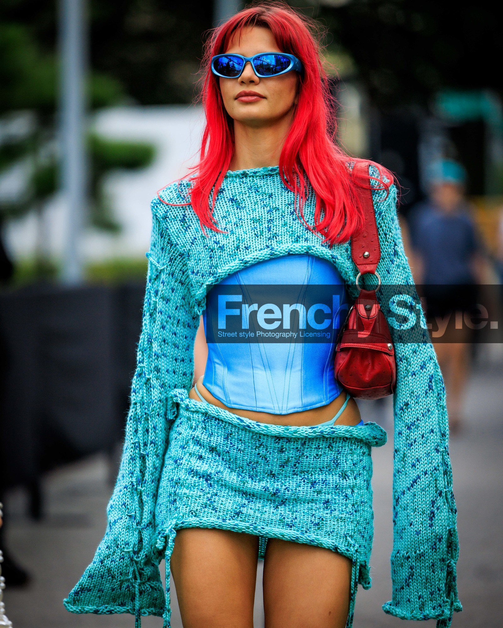 jonathan paciullo, FW, frenchystyle, fashion week, street style, vertical, detail, atmosphere details, NEW YORK, NYFW, SPRING SUMMER 2024, SS 24