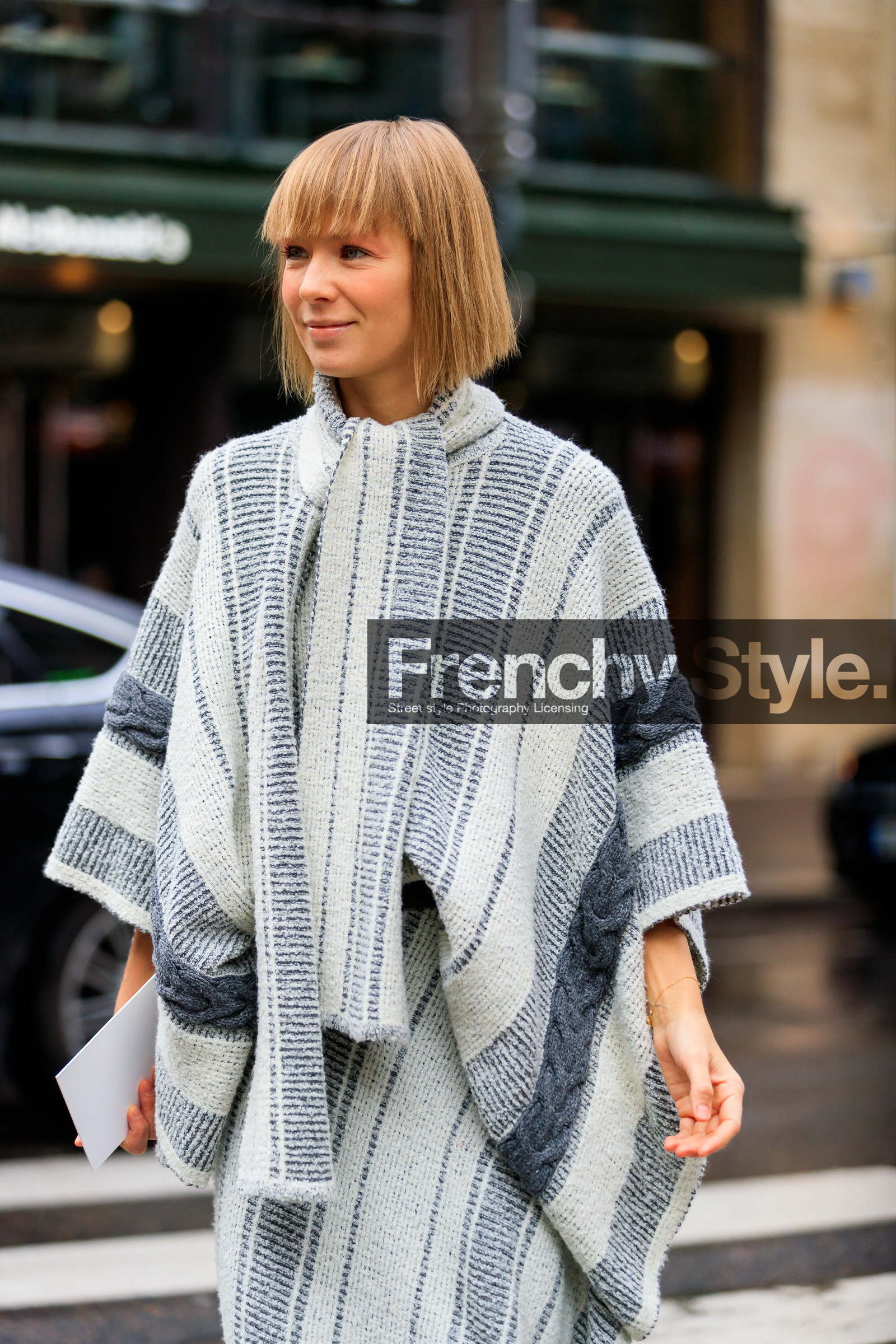 vika gazinskaya, grey pullover, grey skirt, white pullover, white skirt, white cape, grey cape, lavalliere collar, knit skirt, knitwear, oversize pullover, striped cape, striped pullover, striped skirt, fashion week, frenchystyle, FW, jonathan paciullo, street style, PFW, PARIS, vertical, atmosphere details, detail