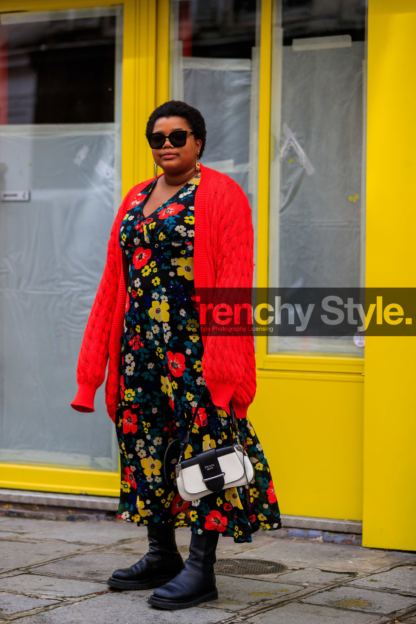 gabriella karefa johnson, red cardigan, red dress, black dress, yellow dress, multicolor dress, low necked dress, floral printed dress, square shape glasses, big sunglasses, black sunglasses, black leather bag, black leather boots, flat boots, chelsea boots, white leather bag, bicolor bag, long dress, prada bag, golden earrings, dangling earrings, animal shape earrings, fashion week, frenchystyle, FW, jonathan paciullo, street style, PFW, PARIS, vertical, full length