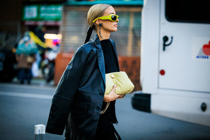 saint laurent logo earrings, puffy green pouch, green sunglasses, black leather jacket, details, hairstyle, leonie hanne, fashion week, frenchystyle, FW, jonathan paciullo, street style, NYFW, NEW YORK, AUTUMN WINTER 2022-2023, FALL WINTER 2022_2023, FW 22-23, atmosphere details, horizontal