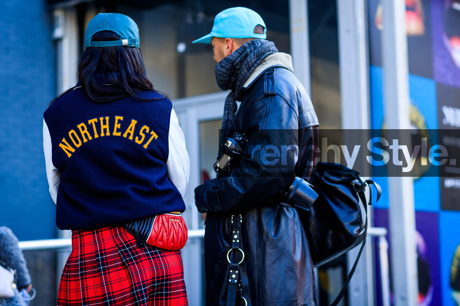 american, black bag, black cap, checked, fanny pack, graphic jacket, graphic skirt, leather bag, miu miu, plaid, pleated skirt, printed jacket, printed skirt, red bag, red skirt, tartan, teddy jacket, fashion week, frenchystyle, FW, jonathan paciullo, street style, NYFW, NEW YORK, AUTUMN WINTER 2018-2019, AW 18-19, FALL WINTER 2018-2019, FW 18-19, atmosphere details, horizontal, detail, jan-michael quammie, julien boudet