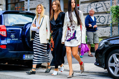 ada kokosar, atmosphere details, ballerinas, beige shoes, black and white, black bag, black dress, black shoes, blazer, fashion week, frenchystyle, full length, FW, geometric, gilda ambrosio, Giorgia Tordini, graphic skirt, high heels, horizontal, japanese print, jonathan paciullo, leather bag, leather shoes, MFW, MILAN, mules, printed dress, printed skirt, purple bag, robe, SPRING SUMMER 2017, SS 17, street style, striped skirt, stripes, turtleneck sweater, white dress, white jacket, white shoes, white sweater