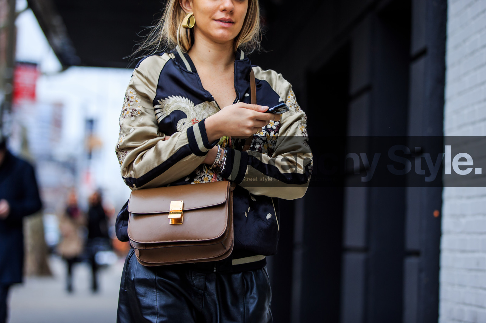 atmosphere details, AUTUMN WINTER 2016-2017, AW 16-17, black and gold, black pants, bomber jacket, brown bag, chinese print, céline, detail, dragon, earrings, embroidered jacket, emma morrison, fashion week, frenchystyle, FW, FW 16-17, horizontal, jonathan paciullo, leather bag, leather pants, NEW YORK, NYFW, satin, street style, trousers, woman
