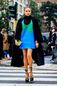 AUTUMN WINTER 2016-2017, AW 16-17, black coat, black sandals, black sweater, black turtleneck, blue dress, FALL WINTER 2016-2017, fashion week, frenchystyle, full length, FW, FW 16-17, graphic clutch, graphic dress, high heels, jonathan paciullo, lace up shoes, leather dress, LFW, LONDON, MENSWEAR, multicolor bag, printed dress, street style, suede shoes, vertical