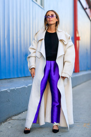 black and white shoes, black shoes, black top, leather shoes, purple pants, sunglasses, trousers, white coat, street style, jonathan paciullo, FW, frenchystyle, fashion week, NYFW, NEW YORK, AUTUMN WINTER 2018-2019, AW 18-19, FALL WINTER 2018-2019, FW 18-19, vertical, full length, chloe loulou de saison