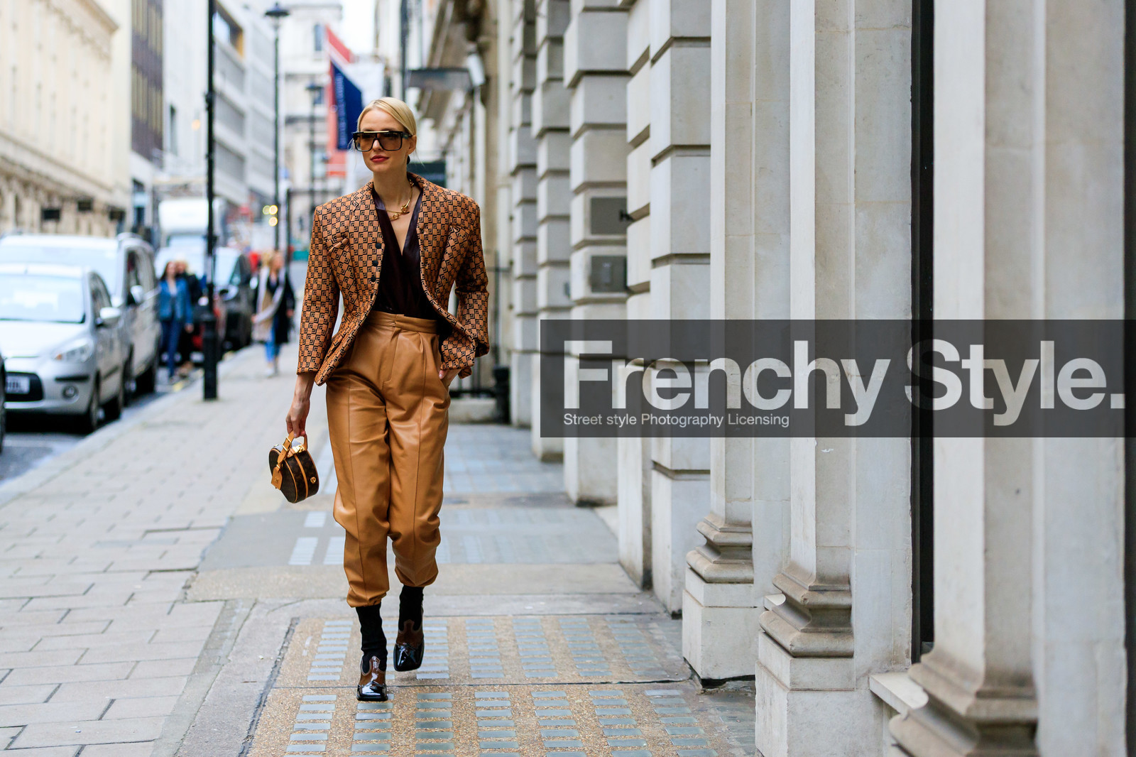 beige jacket, black shoes, brown bag, camel pants, checked, graphic bag, graphic jacket, leather bag, leather jacket, leather pants, leather shoes, leonie hanne, louis vuitton, monogram, necklace, plaid, printed bag, printed jacket, sunglasses, trousers, street style, jonathan paciullo, FW, frenchystyle, fashion week, LFW, LONDON, AUTUMN WINTER 2019-2020, AW 19-20, FW 19-20, FALL WINTER 2019-2020, horizontal, atmosphere details, full length