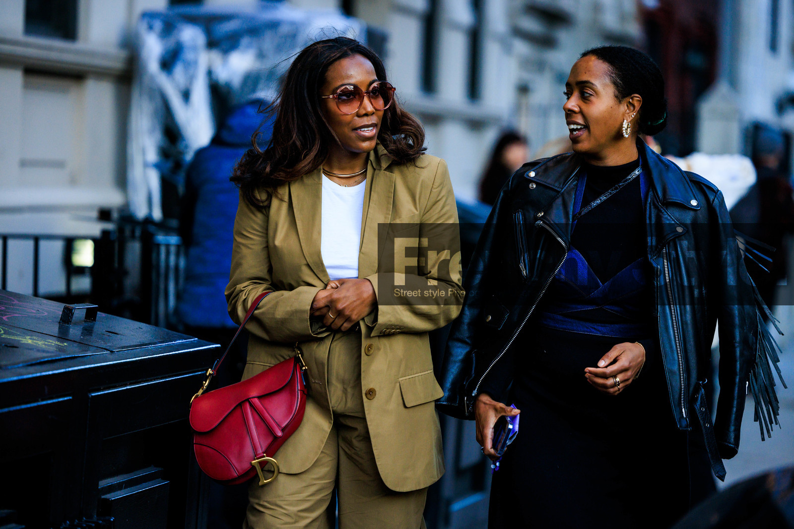 red saddle dior bag, kaki suit, white top, brown sunglasses, black leather jacket, black leather cowl neck top, black full look, tiffany reid, fashion week, frenchystyle, FW, jonathan paciullo, street style, NYFW, NEW YORK, AUTUMN WINTER 2022-2023, FALL WINTER 2022_2023, FW 22-23, atmosphere details, horizontal