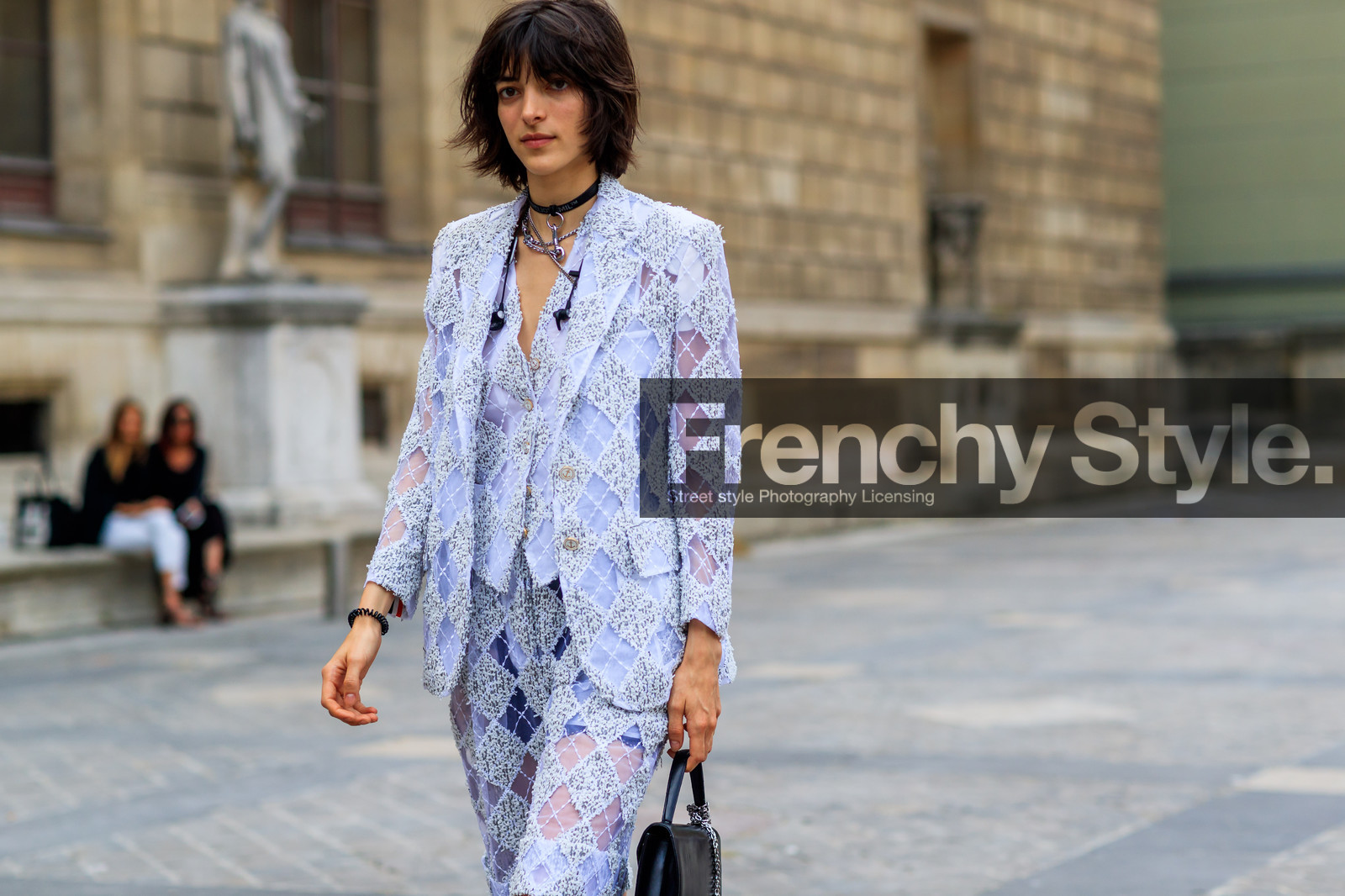 atmosphere details, black bag, blazer, checked suit, choker, detail, embroidered jacket, embroidered shorts, fashion week, frenchystyle, FW, glitter, horizontal, jonathan paciullo, leather bag, MENSWEAR, model, necklace, PARIS, PFW, plaid, see through, sequined jacket, SPRING SUMMER 2018, SS 18, street style, tartan, thom browne, white jacket, white shorts, white suit