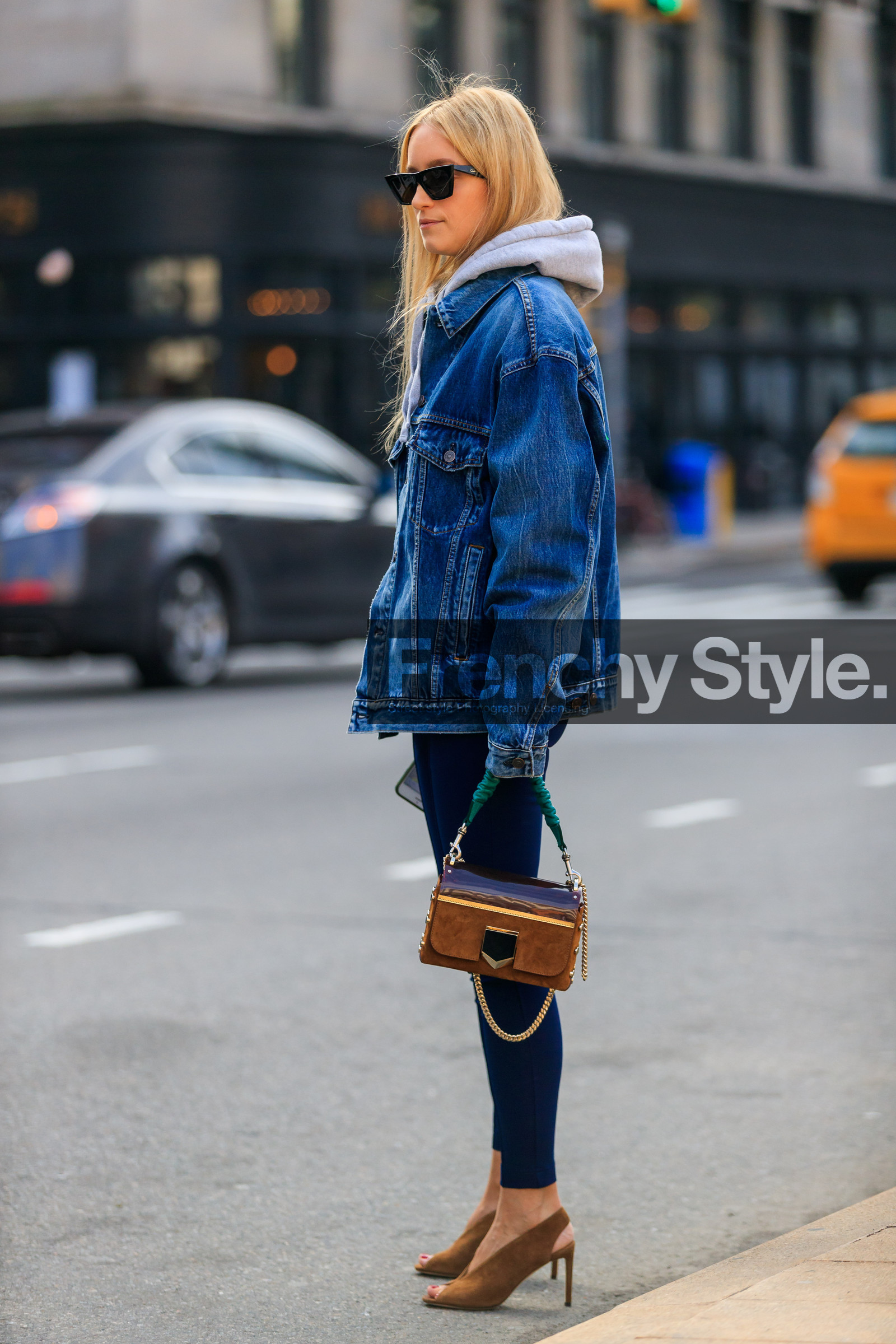 blue denim, blue pants, brown bag, brown shoes, denim jacket, graphic bag, high heels, hoodie, leather bag, leather shoes, printed bag, sunglasses, trousers, street style, jonathan paciullo, FW, frenchystyle, fashion week, NYFW, NEW YORK, AUTUMN WINTER 2018-2019, AW 18-19, FALL WINTER 2018-2019, FW 18-19, vertical, full length, Charlotte Groeneveld