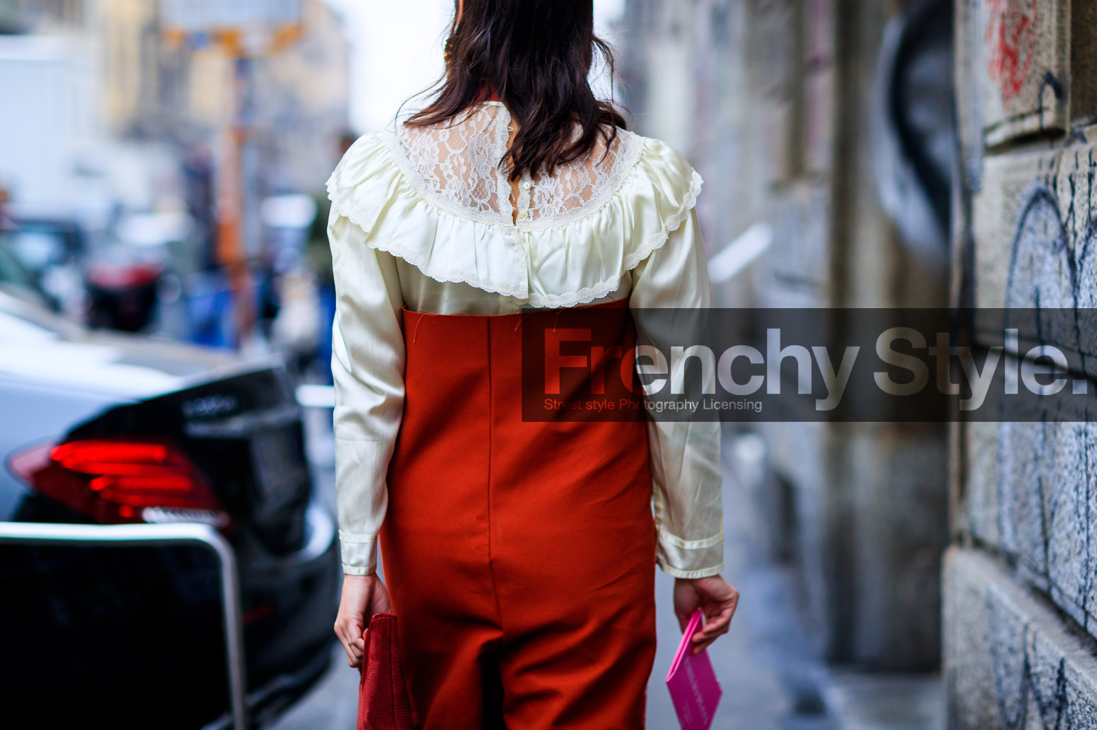 atmosphere details, AUTUMN WINTER 2017-2018, AW 17-18, back detail, beige shirt, detail, FALL WINTER 2017-2018, fashion week, frenchystyle, FW, FW 17-18, horizontal, jonathan paciullo, lace, MFW, MILAN, rachael wang, red jumpsuit, street style